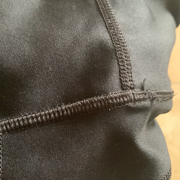 Under Armour compression heatgear leggings - Picture 7 of 8
